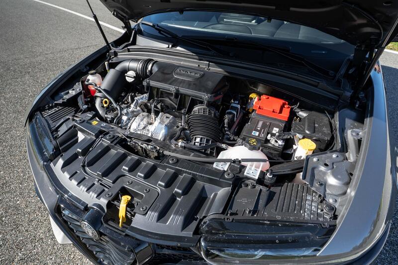 Motore 2.0 turbo benzina Alfa Romeo Tonale 2026 USA