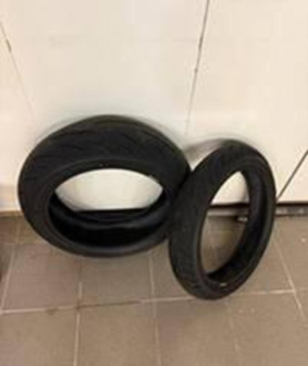 PNEUMATICI BRIDGESTONE S22 NUOVI