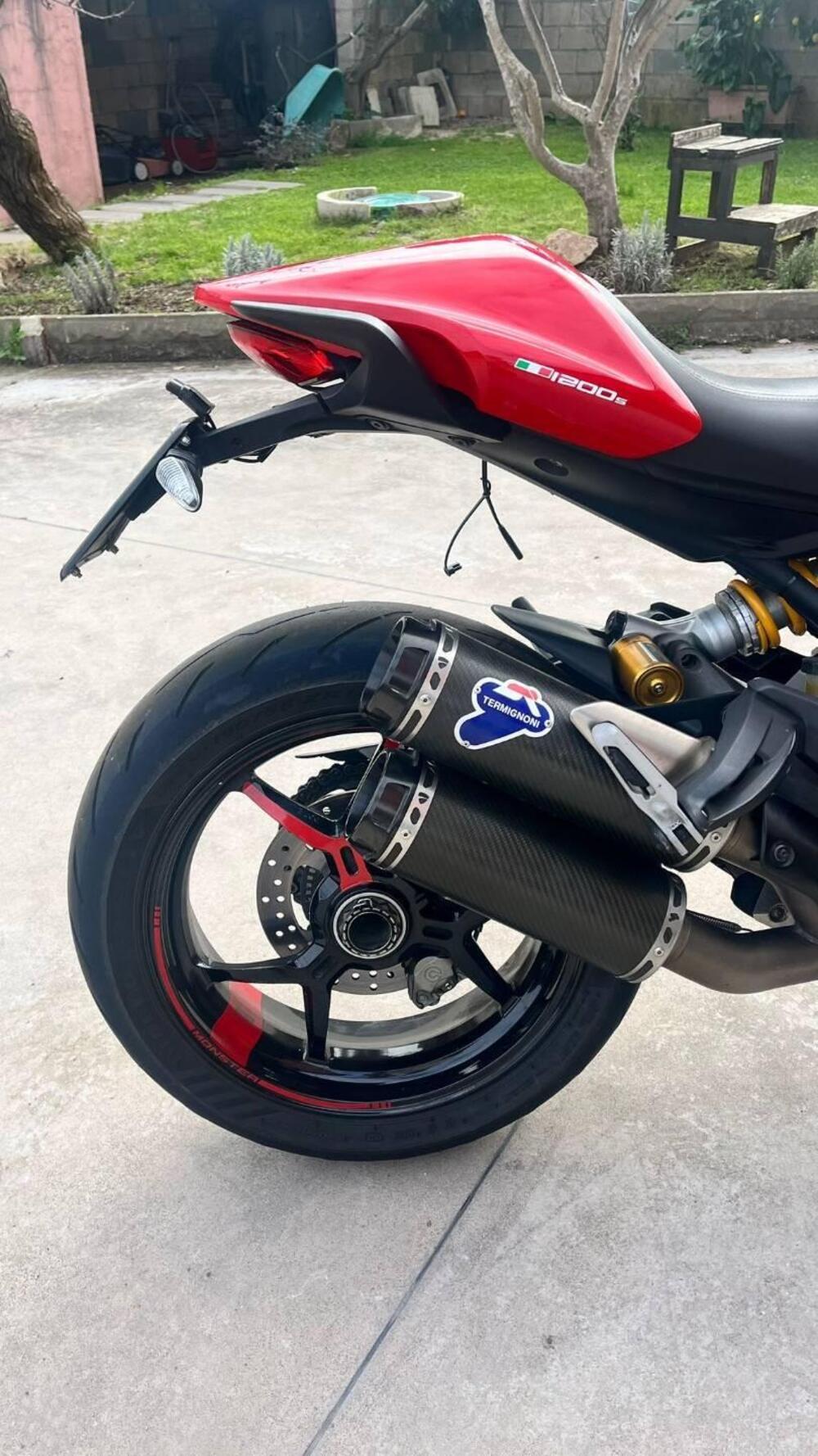 Ducati Monster 1200 S (2014 - 16) (4)