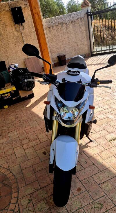 Suzuki GSR 750 (2010 - 15) usata