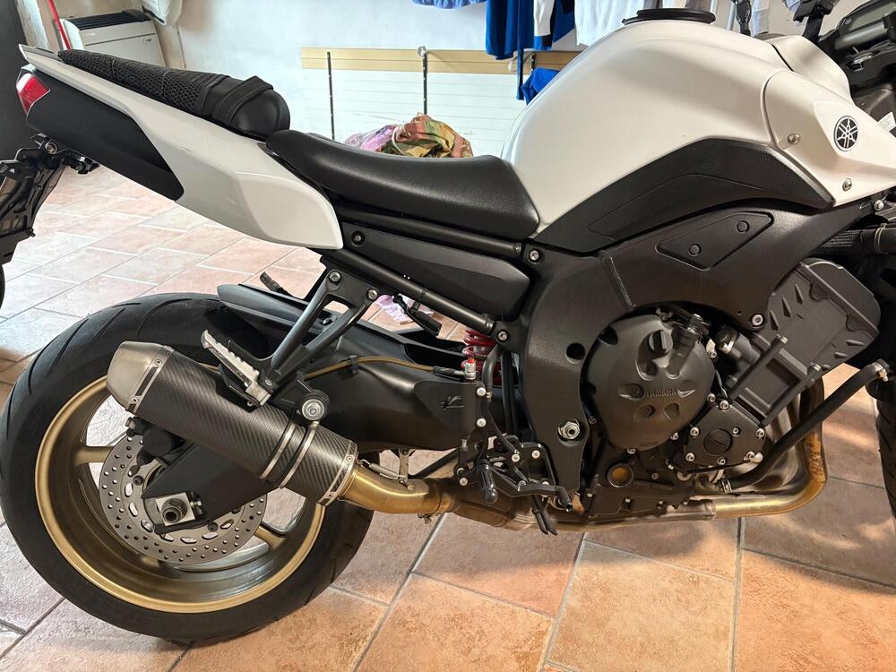 Yamaha FZ8 (2013 - 16) (3)