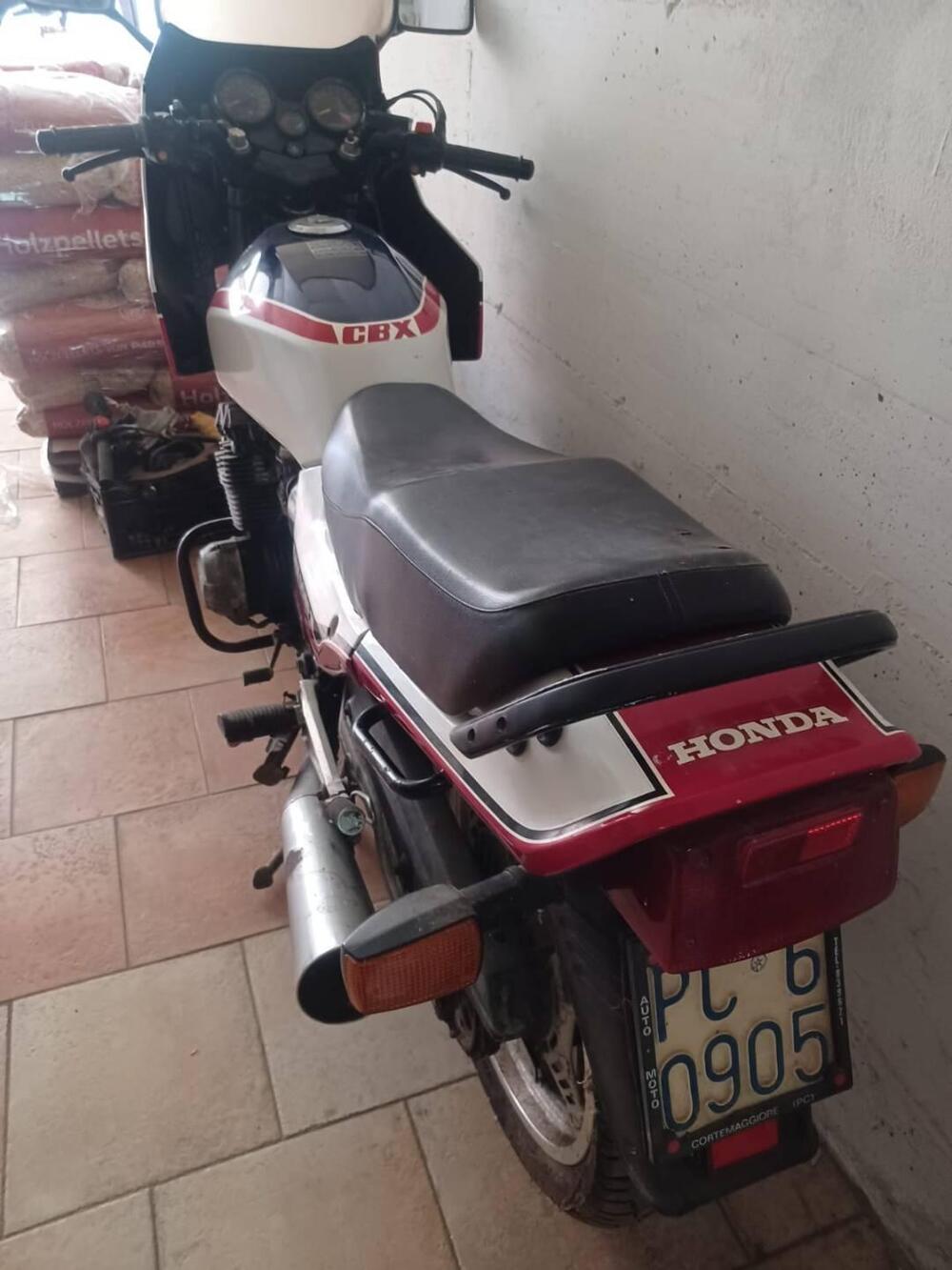 Honda CBX 550 FII (4)