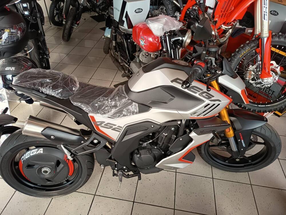 FB Mondial Piega 452 (2024)