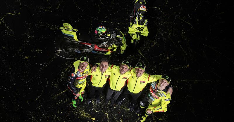 MotoGP 2026. Svelata la nuova livrea del team VR46: addio al colore bianco, spazio al nero [GALLERY]