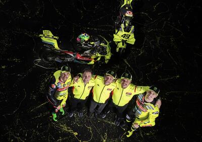 MotoGP 2026. Svelata la nuova livrea del team VR46: addio al colore bianco, spazio al nero [GALLERY]