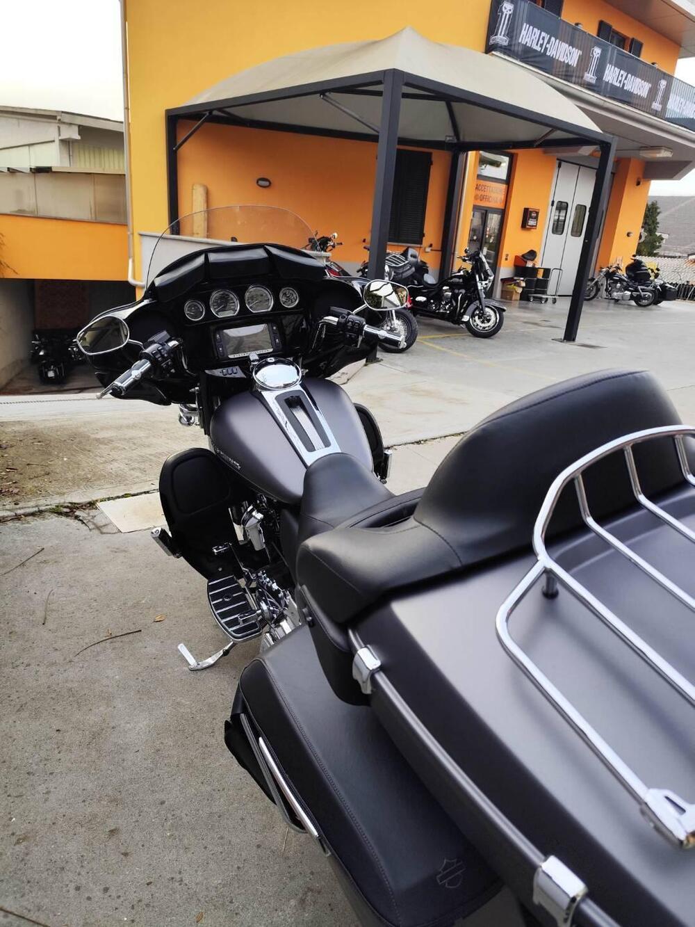 Harley-Davidson 107 Electra Glide Ultra Limited (2017 - 18) - FLHTK (2)