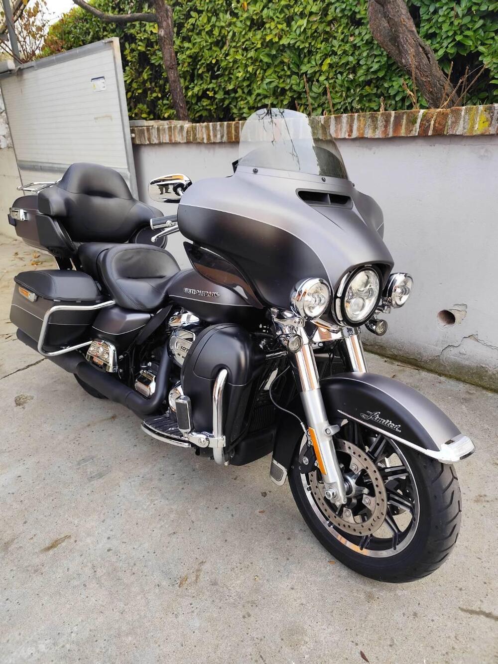 Harley-Davidson 107 Electra Glide Ultra Limited (2017 - 18) - FLHTK (5)