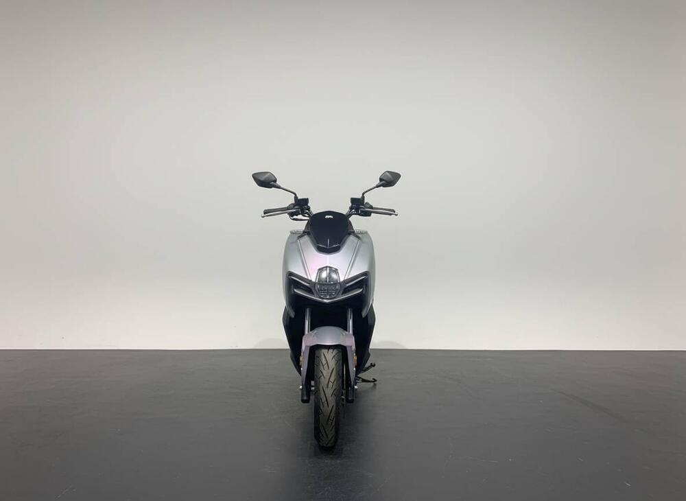 Sym MMBCU 160 (2024 - 26) (3)