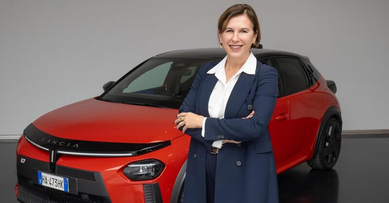 Stellantis, Lancia, in esclusiva parla la CEO Zerbi: &ldquo;Sulla Ypsilon arriva un nuovo motore. La squadra corse a Parigi? Il mondo &egrave; cambiato. Una nuova Thema? Meglio puntare sull&rsquo;eleganza inclusiva&rdquo;
