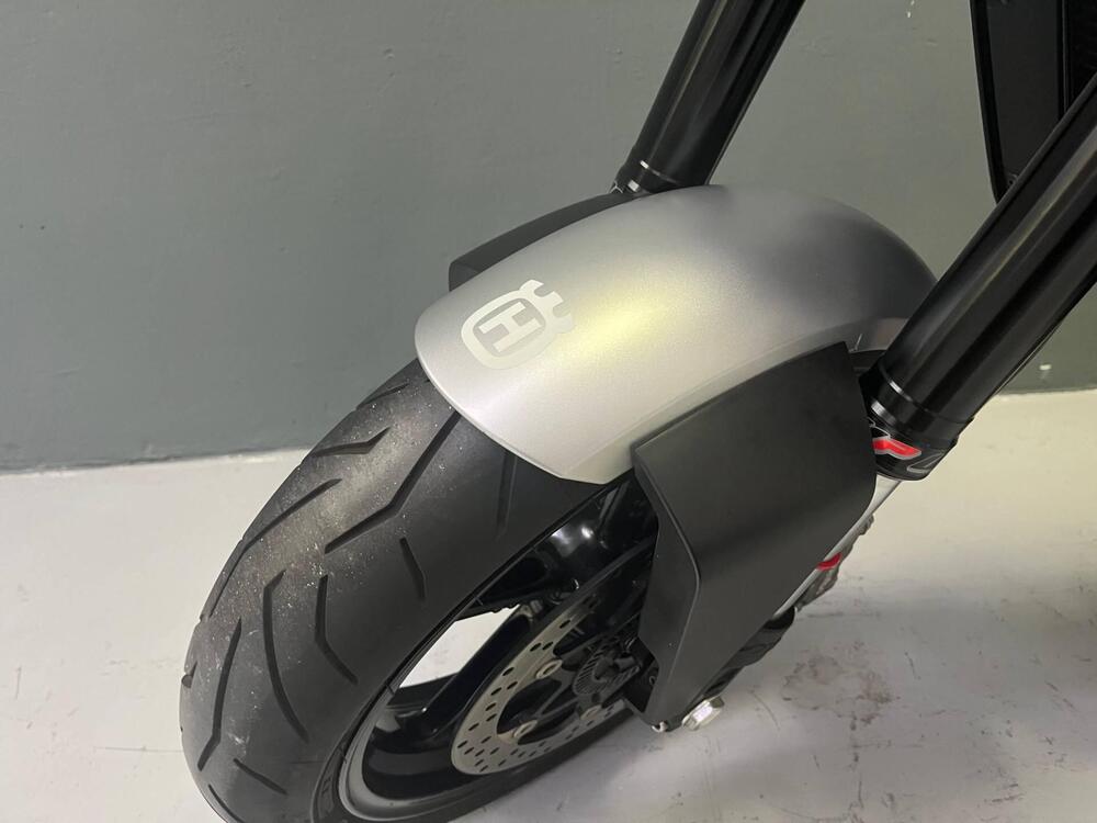 Husqvarna Vitpilen 701 (2020) (11)