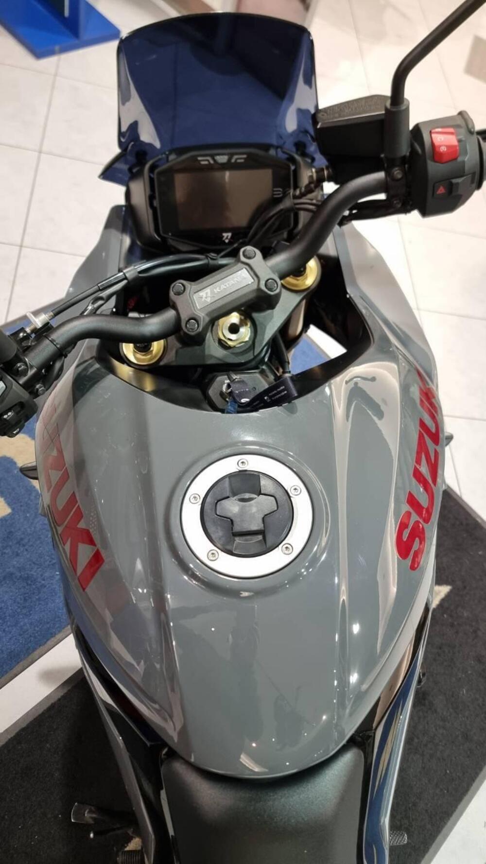 Suzuki Katana 1000 (2022 - 26) (9)