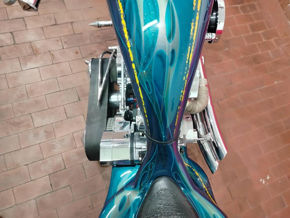 Harley-Davidson Road King CVO (2008) - FLHRSE4 (10)