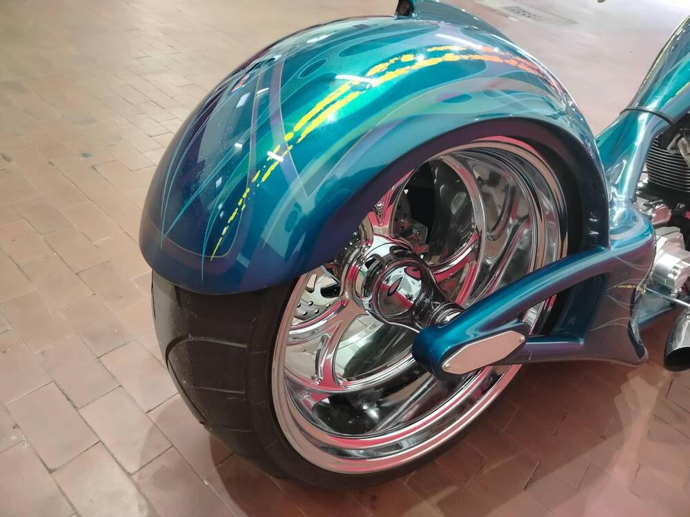 Harley-Davidson Road King CVO (2008) - FLHRSE4 (12)