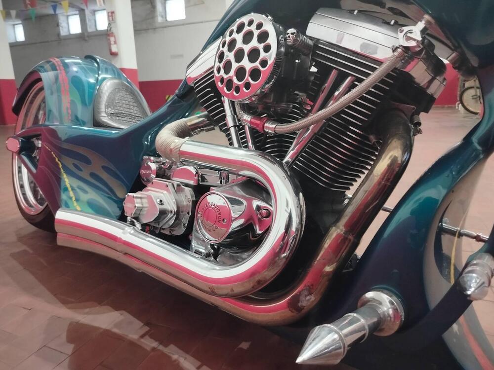 Harley-Davidson Road King CVO (2008) - FLHRSE4 (13)