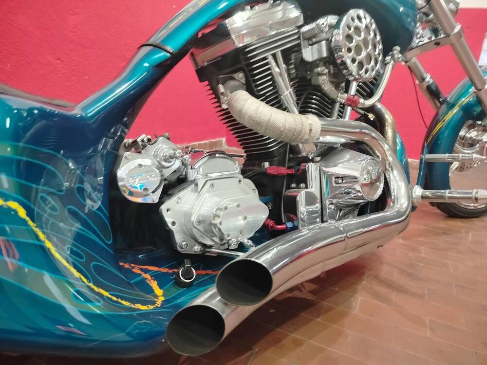 Harley-Davidson Road King CVO (2008) - FLHRSE4 (15)