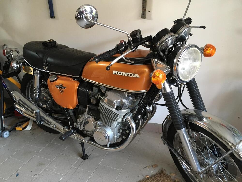 Honda CB 750 four k2 (2)