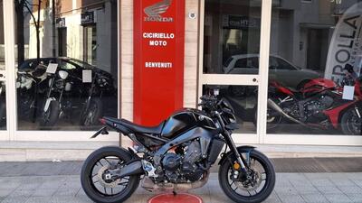 Yamaha MT-09 (2021 - 23) usata