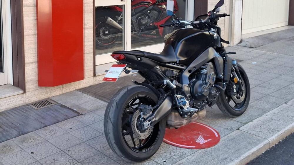 Yamaha MT-09 (2021 - 23) (13)