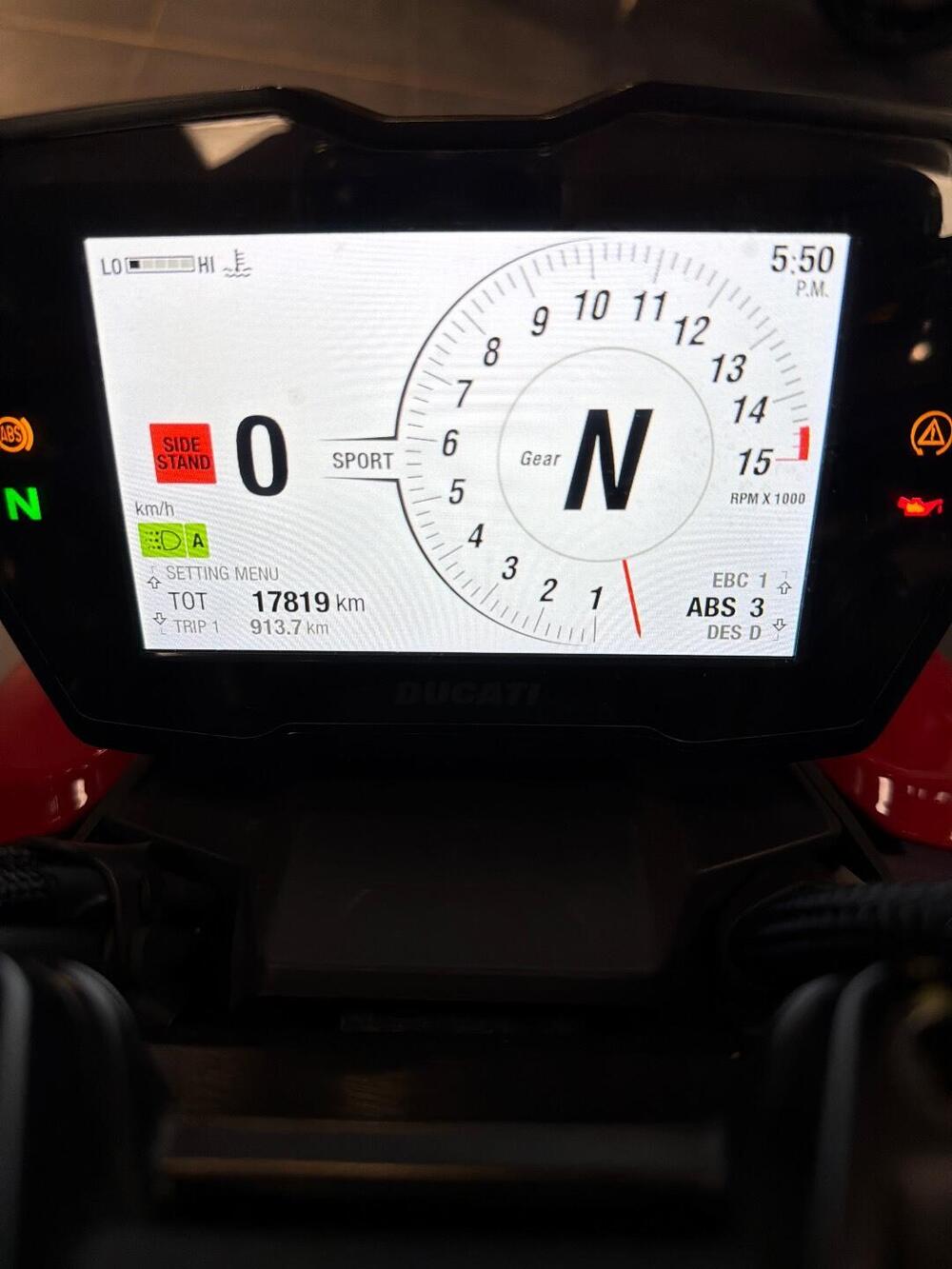 Ducati Streetfighter V4 1100 S (2021 - 22) (4)