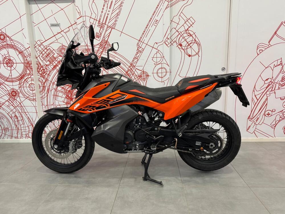 KTM 890 Adventure (2022) (4)
