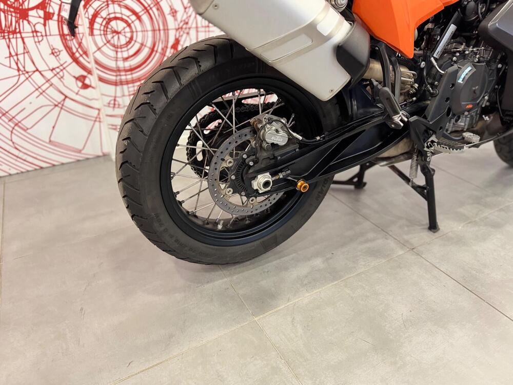 KTM 890 Adventure (2022) (11)