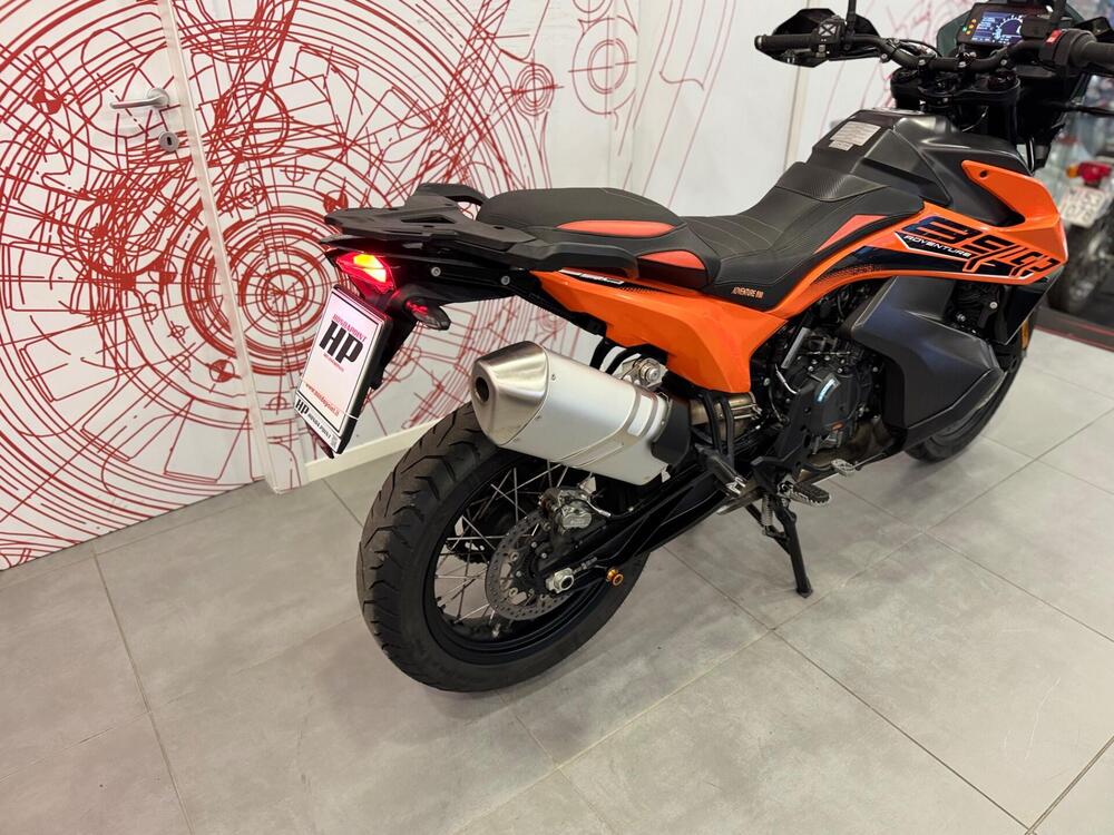 KTM 890 Adventure (2022) (12)