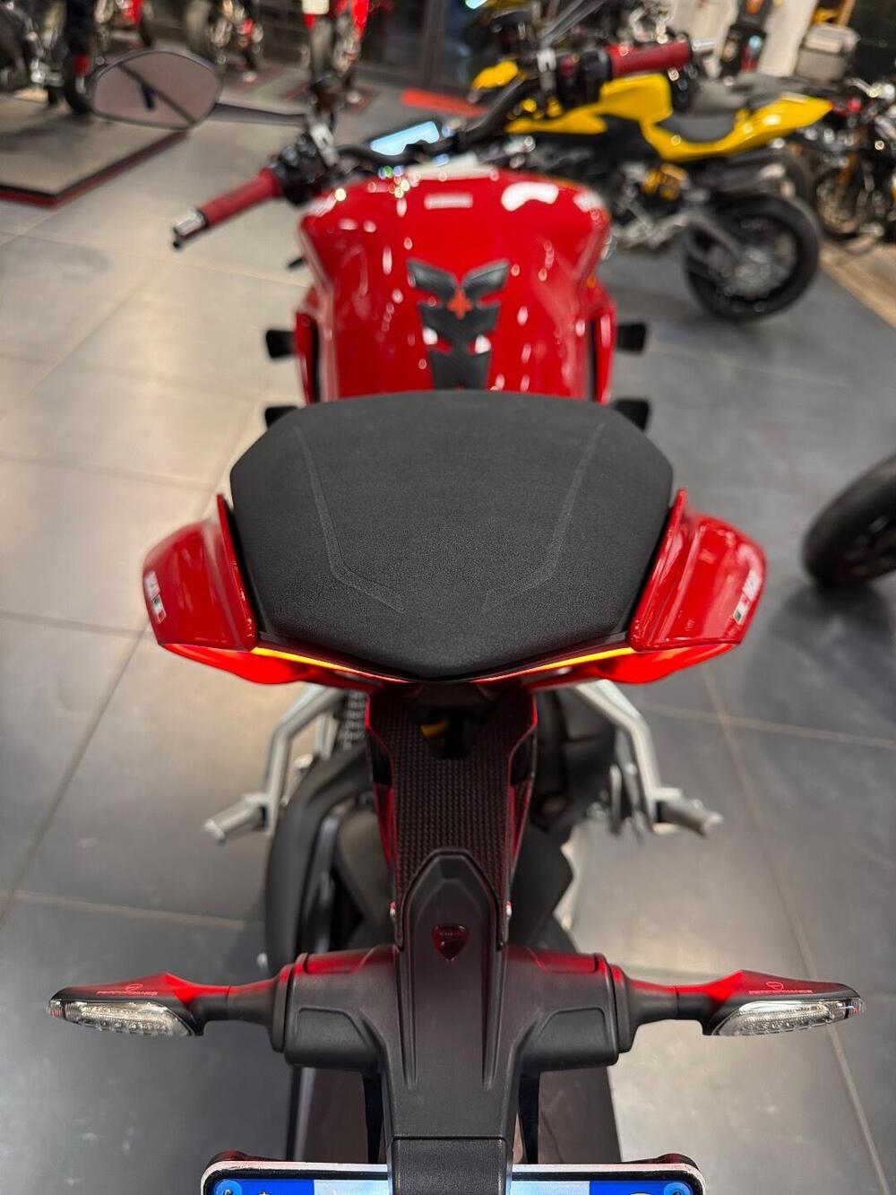 Ducati Streetfighter V4 1100 S (2021 - 22) (9)