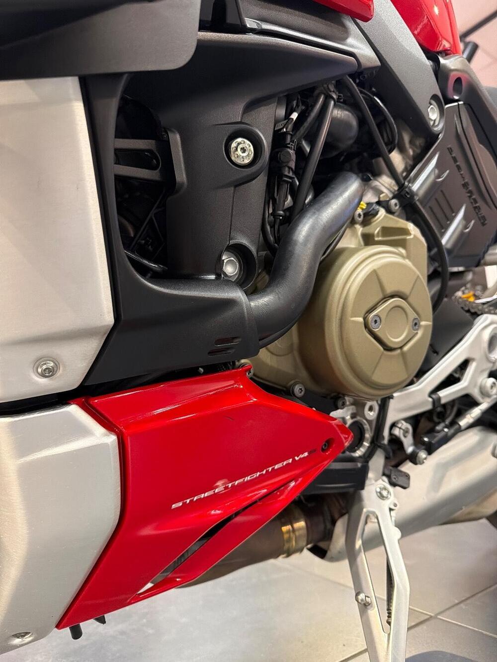 Ducati Streetfighter V4 1100 S (2021 - 22) (13)