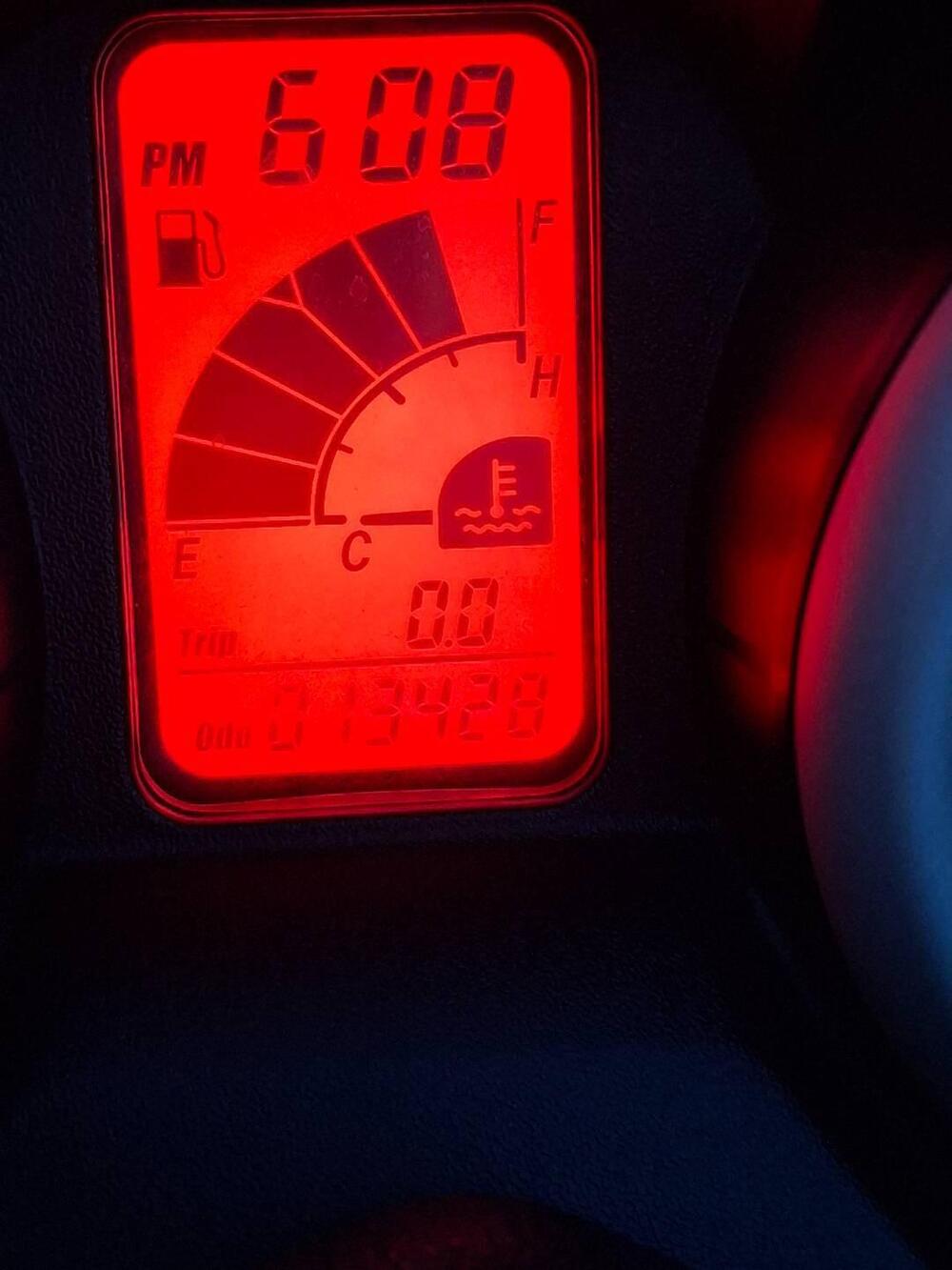 Yamaha X-Max 250 (2010 - 13) (9)