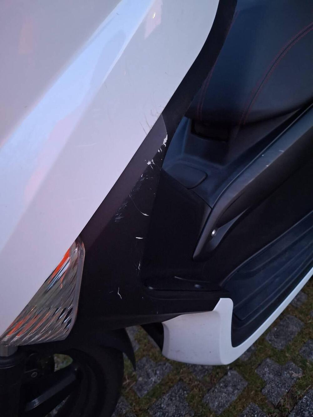 Yamaha X-Max 250 (2010 - 13) (13)