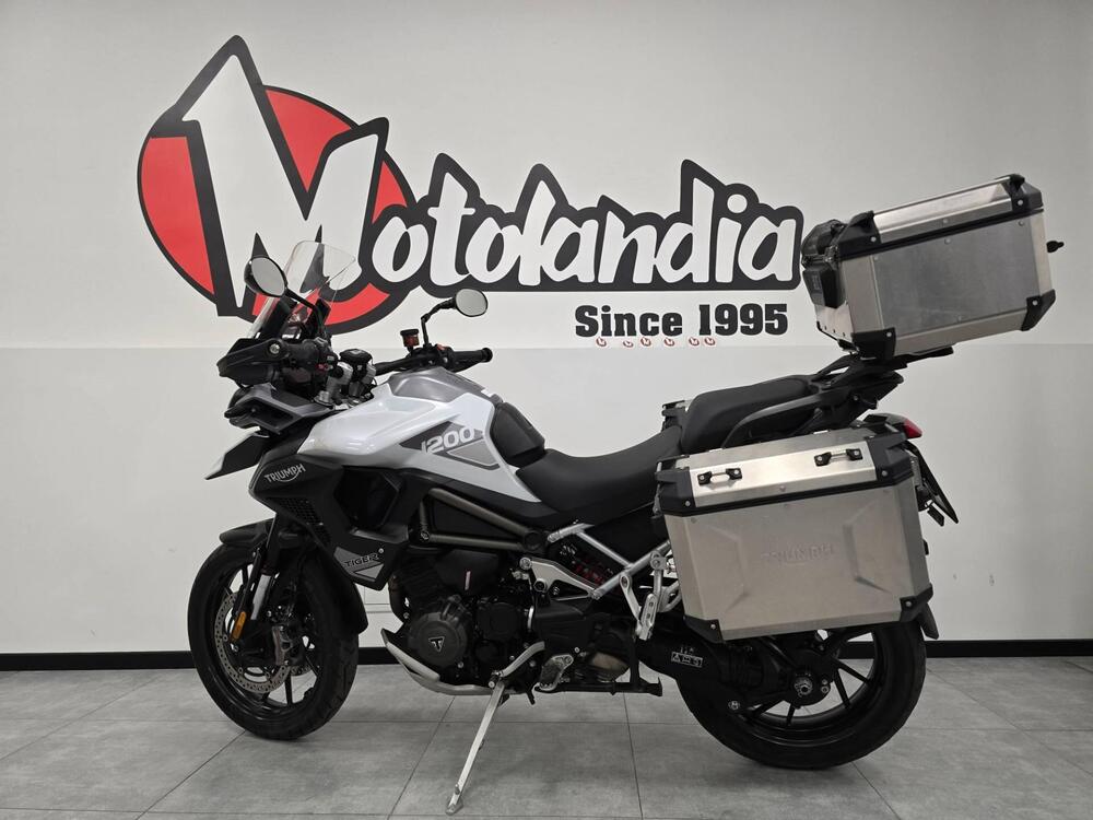 Triumph Tiger 1200 GT Pro (2024 - 26) (2)