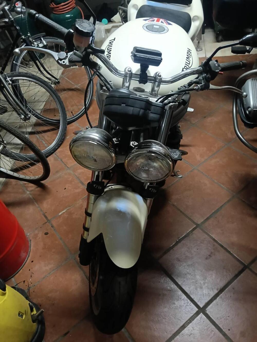 Triumph Speed Triple 955 (2002 - 04) (4)