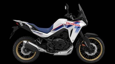 Honda Transalp XL750 (2025) nuova