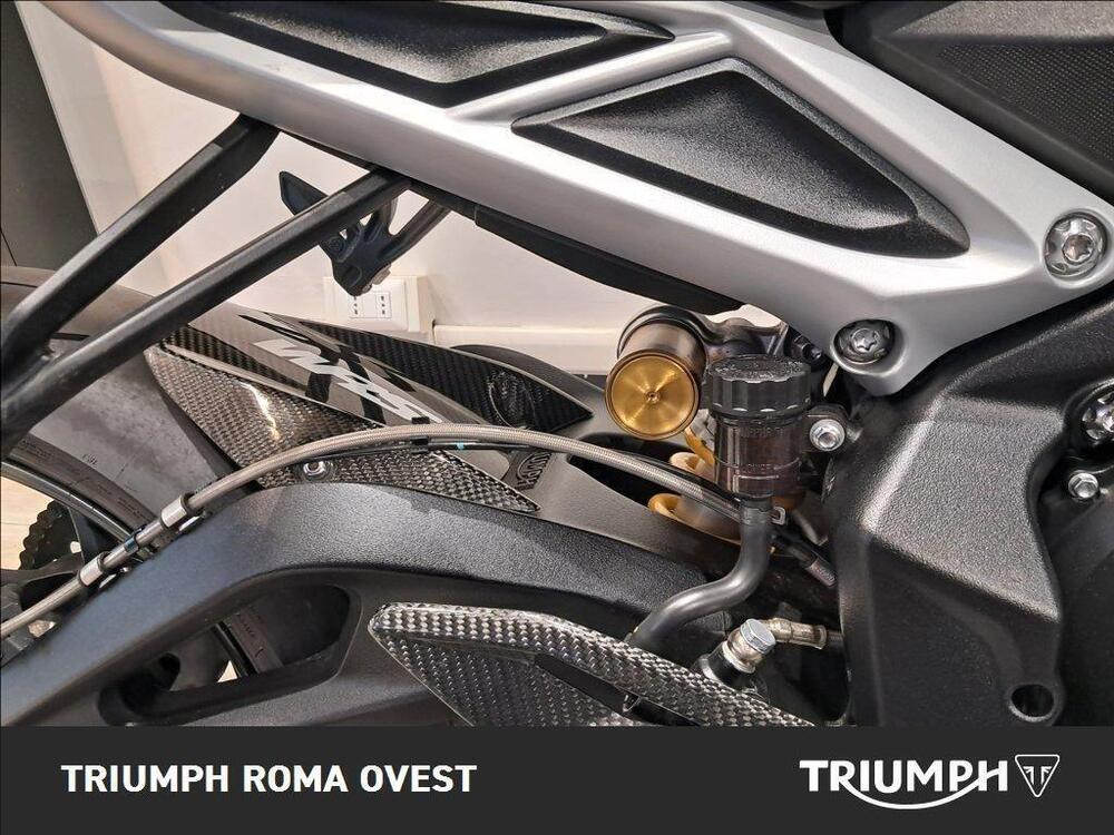 Triumph Street Triple 765 Moto2 Edition (2023 - 24) (8)