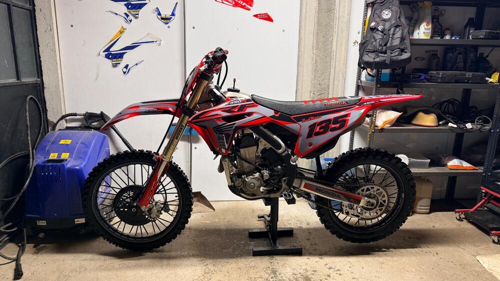 Honda CRF 450 R (2023) (2)