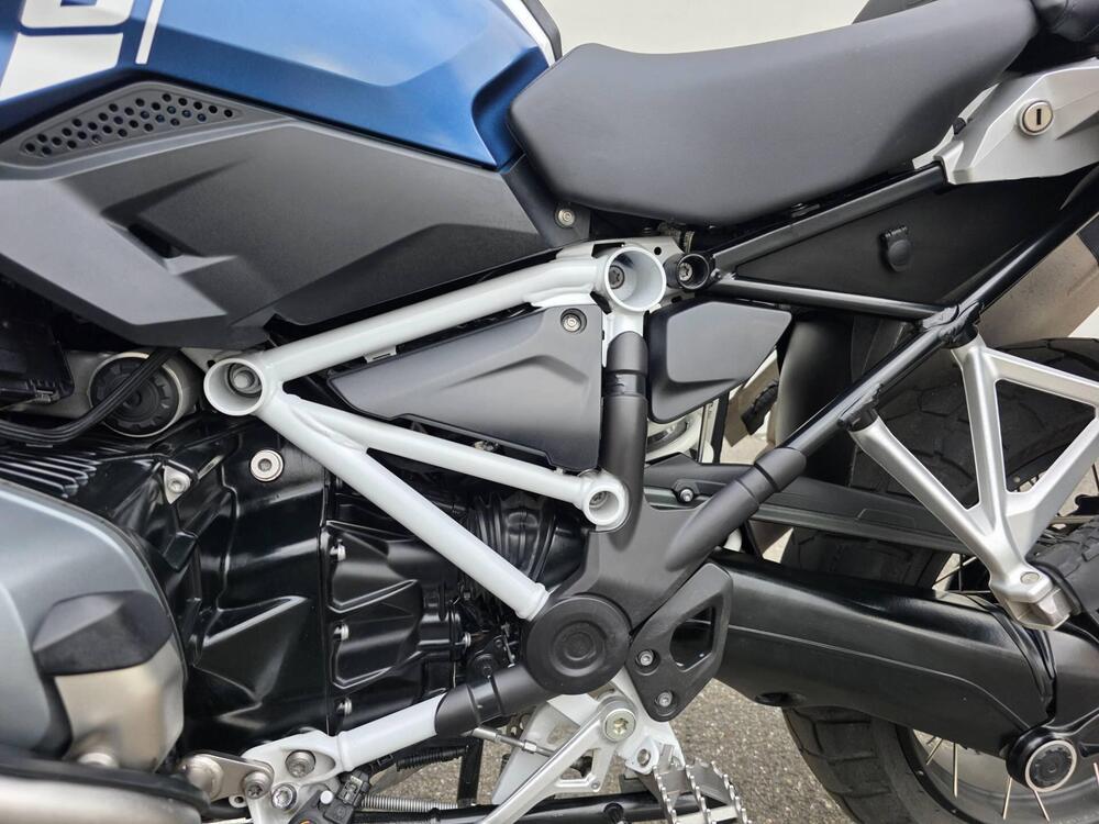 Bmw R 1250 GS (2021 - 24) (2)