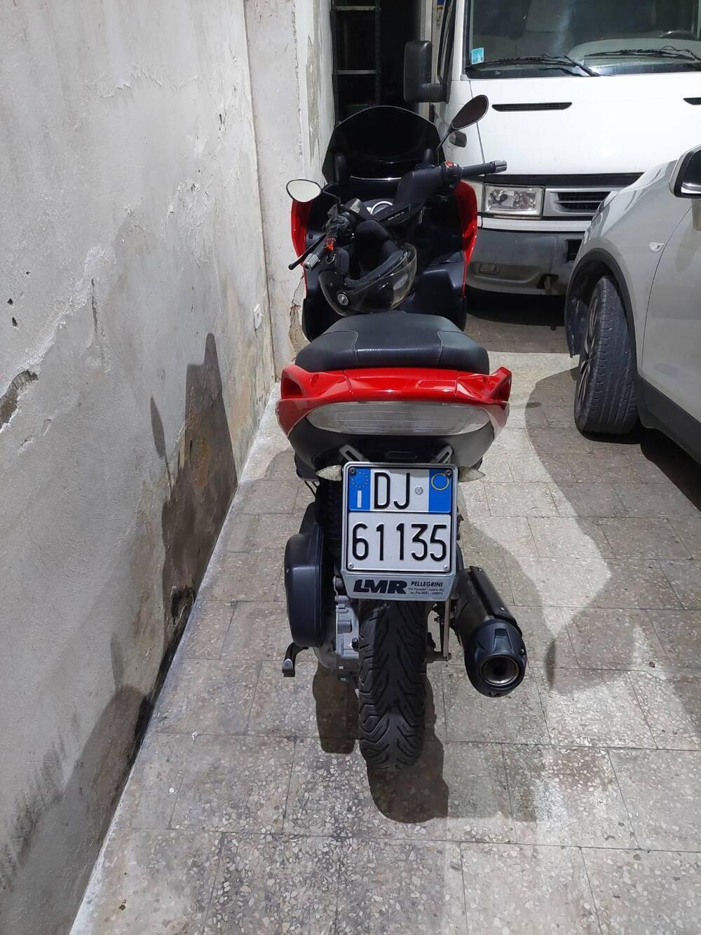 Gilera Nexus 300 (2007 - 13) (5)