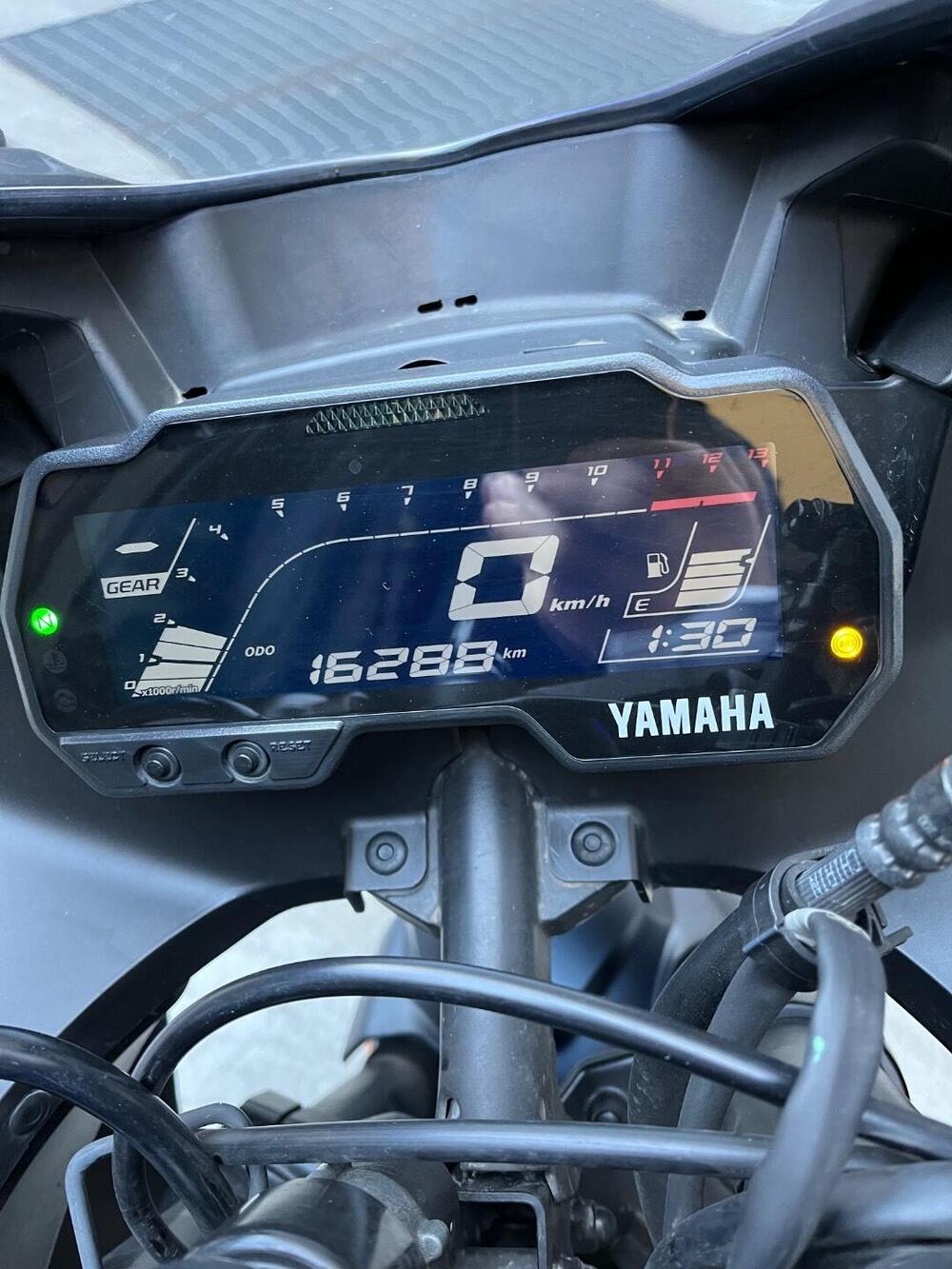 Yamaha YZF R125 (2021 - 22) (10)