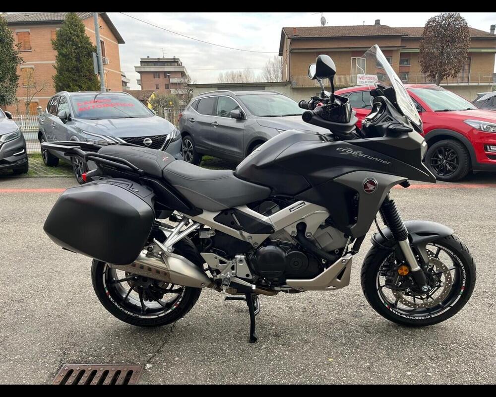 Honda Crossrunner ABS (2015 - 16) (4)