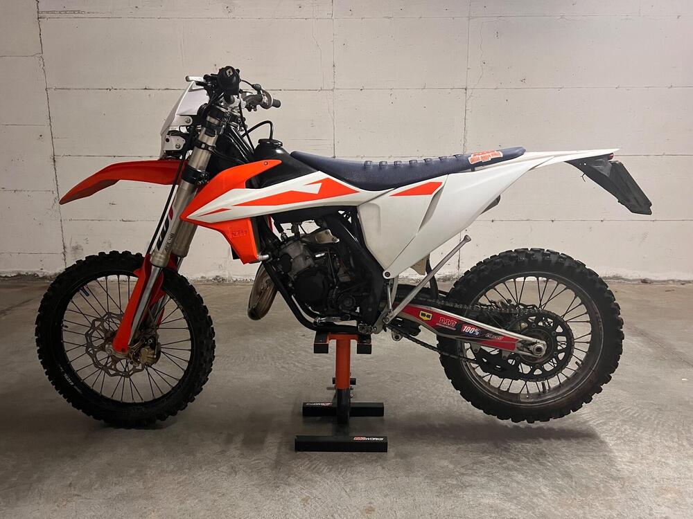 KTM 125 SX (2021) (5)