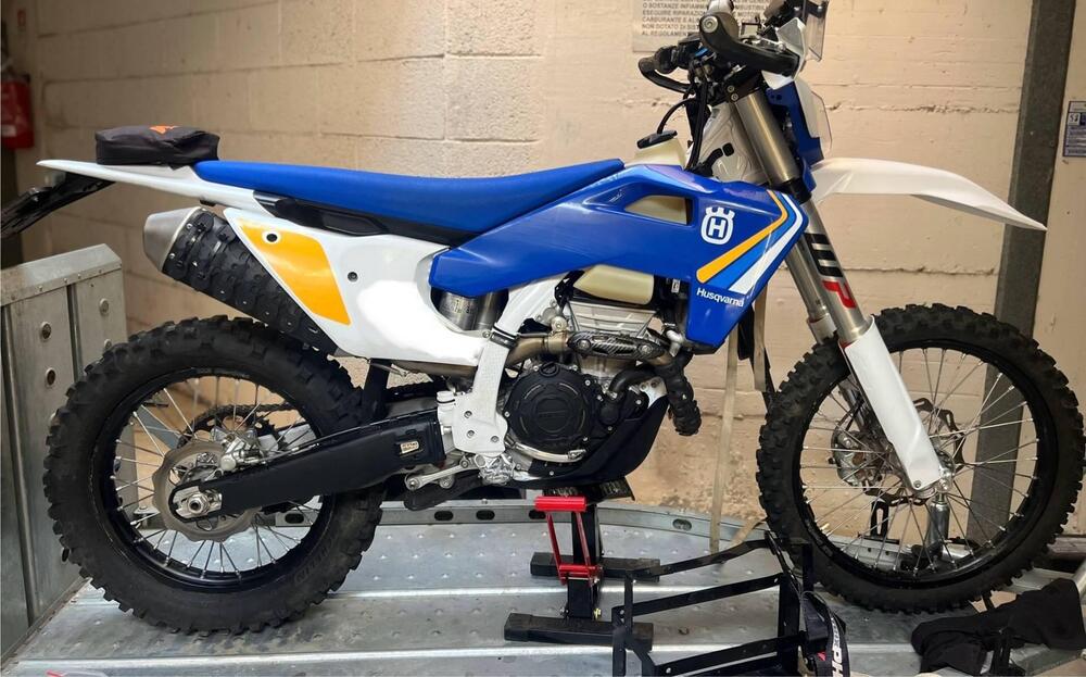 Husqvarna FE 350 Heritage (2025)