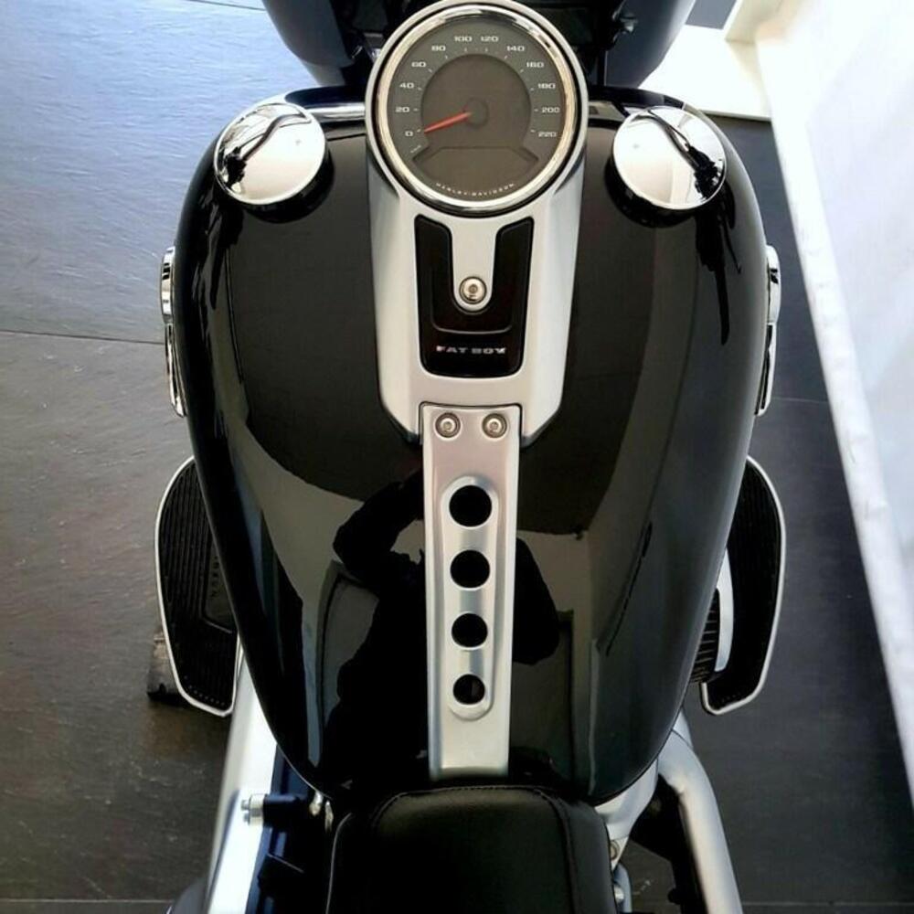 Harley-Davidson 114 Fat Boy (2018 - 20) - FLFBS (6)