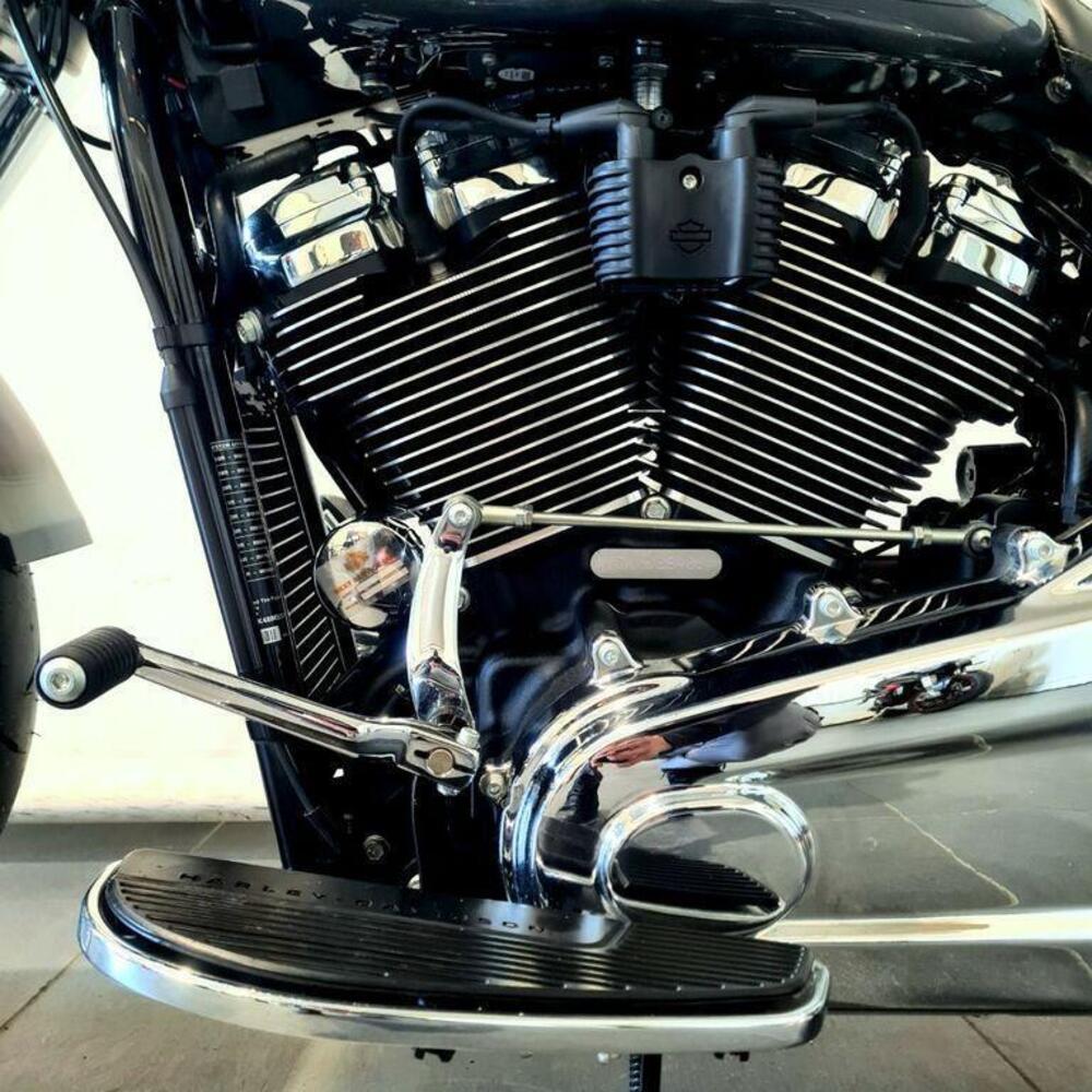 Harley-Davidson 114 Fat Boy (2018 - 20) - FLFBS (10)