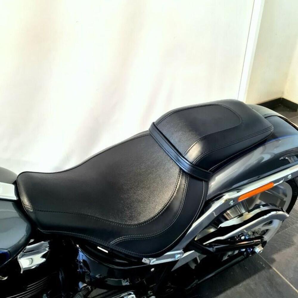 Harley-Davidson 114 Fat Boy (2018 - 20) - FLFBS (12)