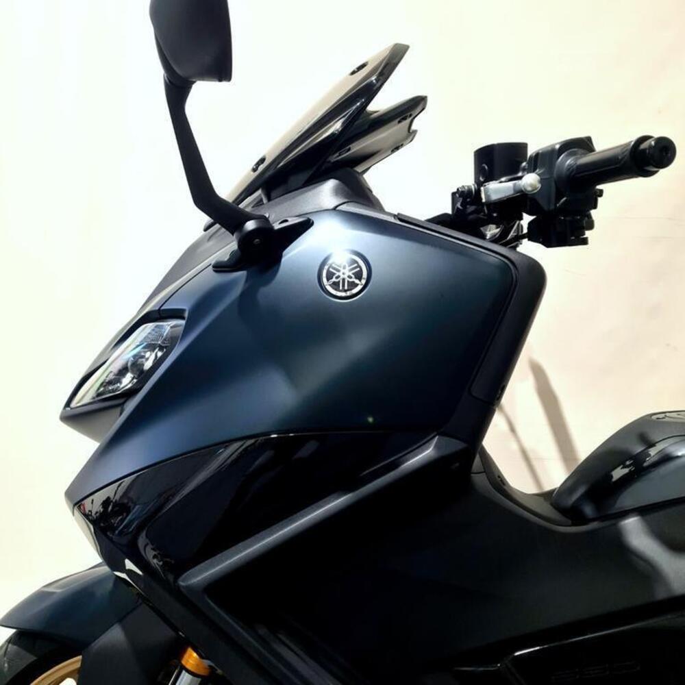 Yamaha T-Max 560 Tech Max (2022 - 24) (11)