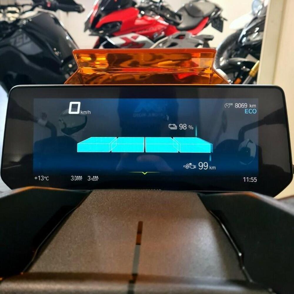 Bmw CE 04 (2021 - 25) (5)