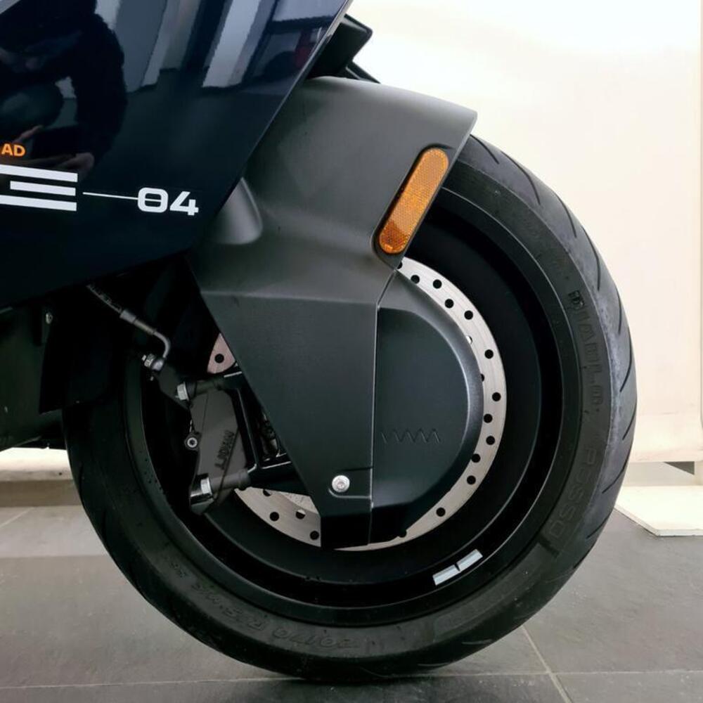 Bmw CE 04 (2021 - 25) (15)