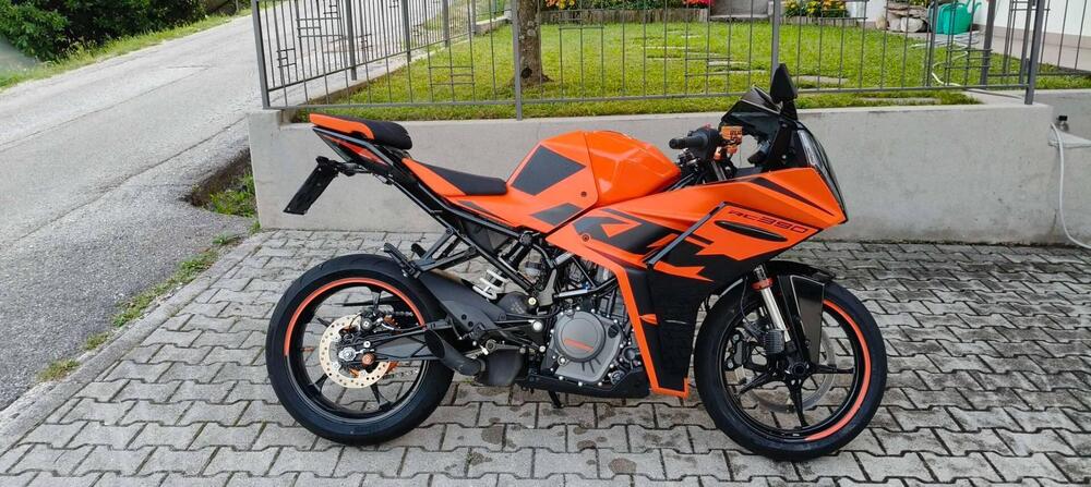 KTM RC 390 (2022 - 26)