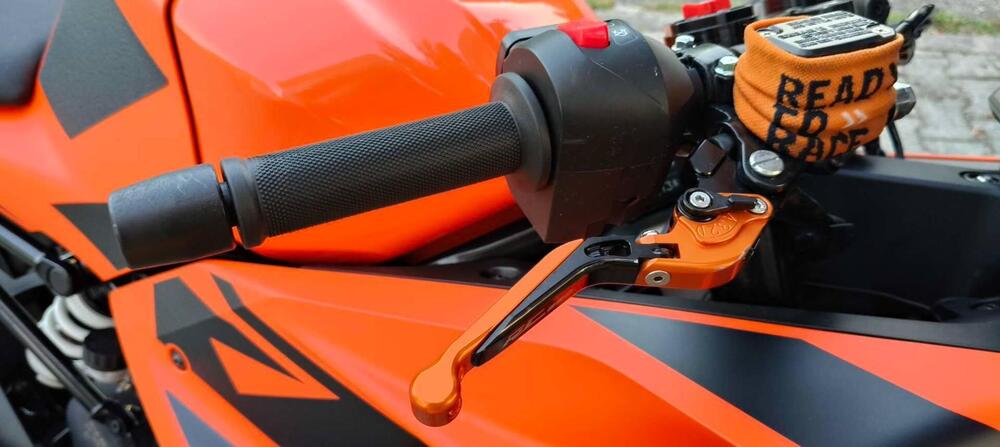 KTM RC 390 (2022 - 26) (10)