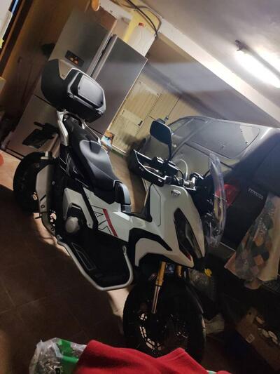 Honda X-ADV 750 DCT Travel (2021 - 24) usata